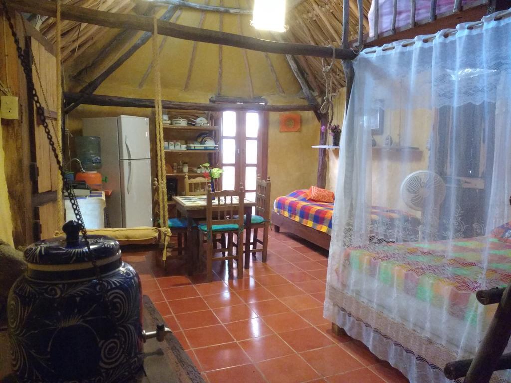 ホテル Casitas Kinsol プエルト・モレロス エクステリア 写真
